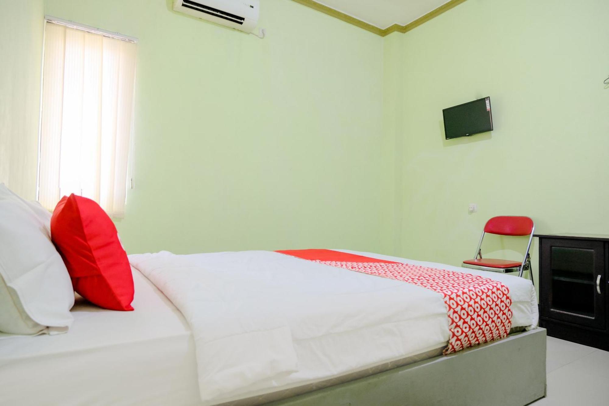 Oyo Life 2508 Alba Suites Homestay Syariah Tulungagung Eksteriør bilde