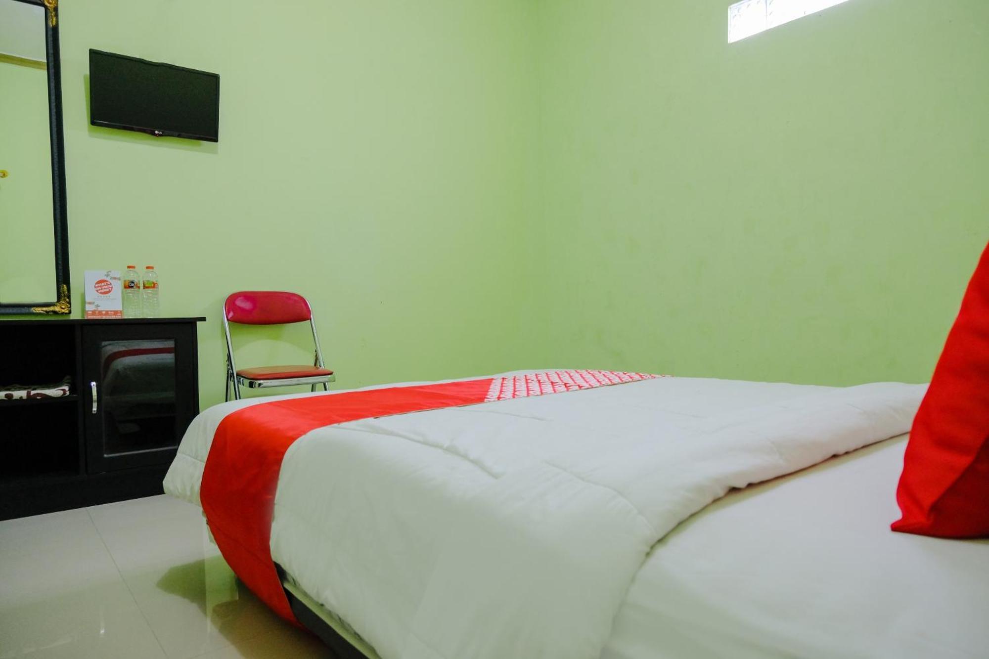 Oyo Life 2508 Alba Suites Homestay Syariah Tulungagung Eksteriør bilde